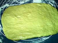 酥粒桑葚卷#跨界烤箱 探索味来#的做法图解9