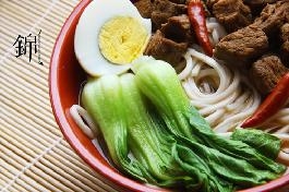 变形金刚的能量面——【私房红烧牛肉面】