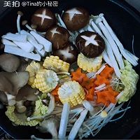 健身汤-菌菇鲫鱼汤的做法图解6