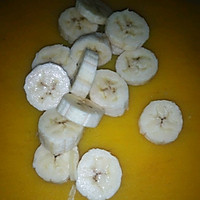 香蕉玉米奶昔的做法图解3