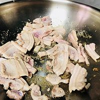 猪肉粉条炖白菜的做法图解4