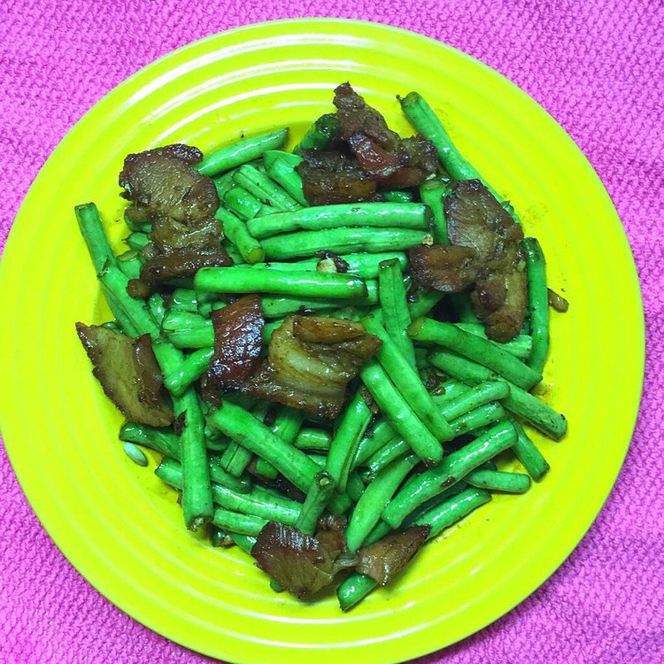 烧肉炒豆角的做法