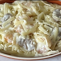 超浓郁奶油虾仁焗饭的做法图解6