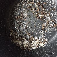 焦糖奶茶的做法图解1