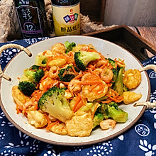#味达美名厨福气汁，新春添口福#三鲜日本豆腐