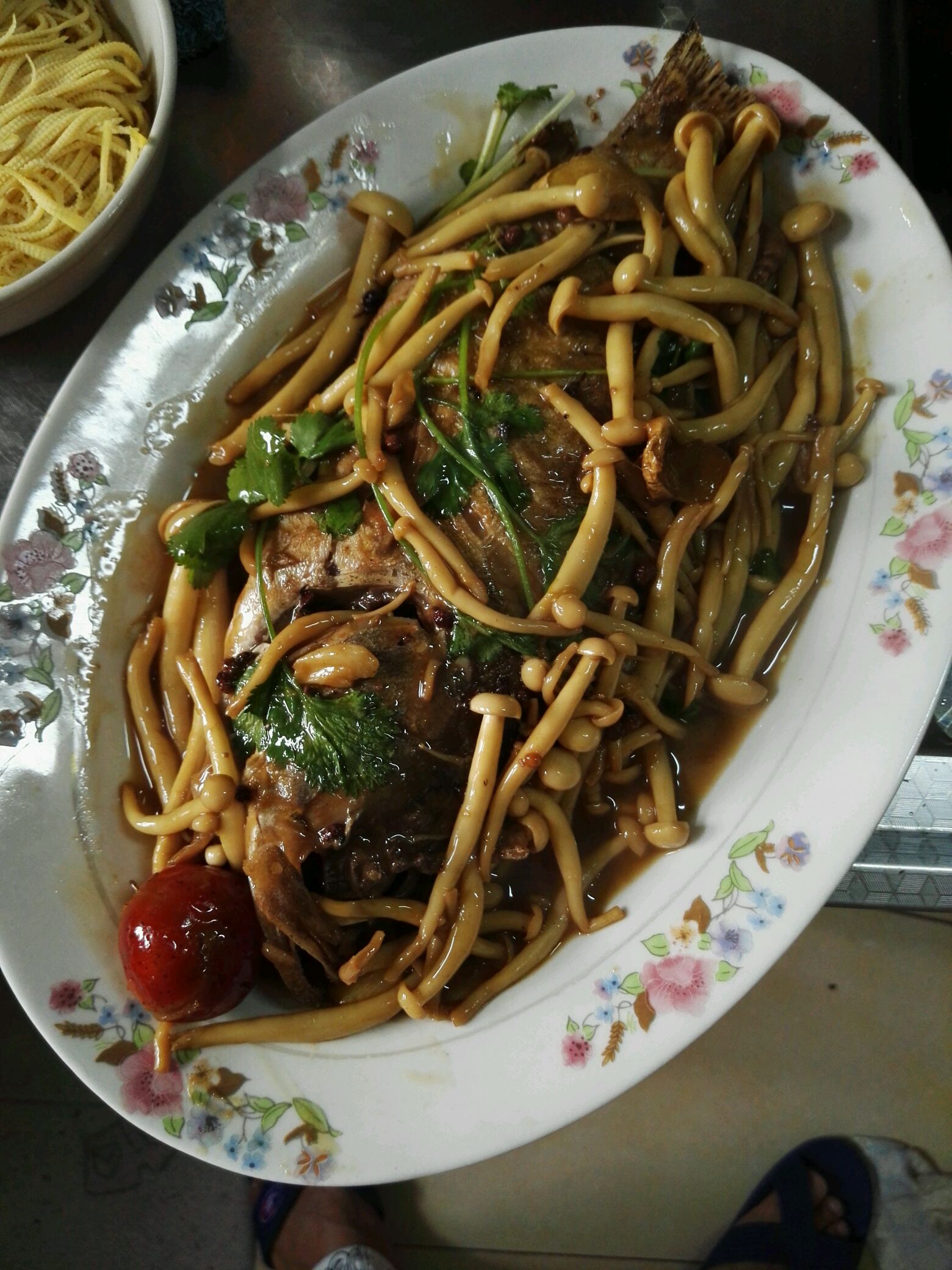 Braised mandarin fish