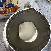 翡翠虾仁玉米蒸饺的做法图解2