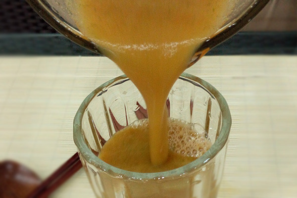 【女性食谱】防乳腺癌——西兰花胡萝卜汁的做法