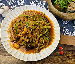 营养低脂系列：芹菜泡椒牛肉的做法