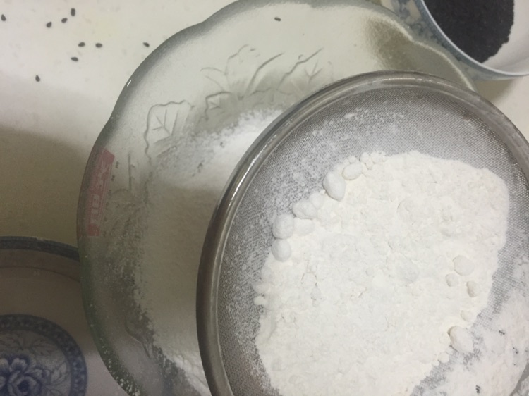 黑芝麻饼干的做法图解4
