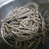 炸龙骨的做法图解1