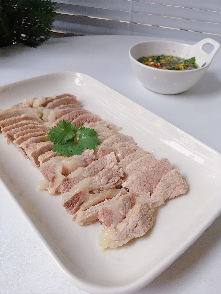 白灼二层肉的做法