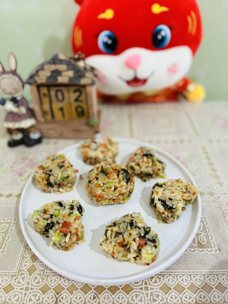 蔬菜饭团的做法