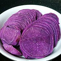 #美食新势力#紫薯饼的做法图解2