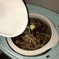 茶树菇鸡汤的做法图解6