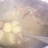 腊猪脚炖洋芋坨坨的做法图解9