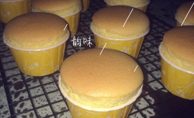 不回缩杯子蛋糕cupcake