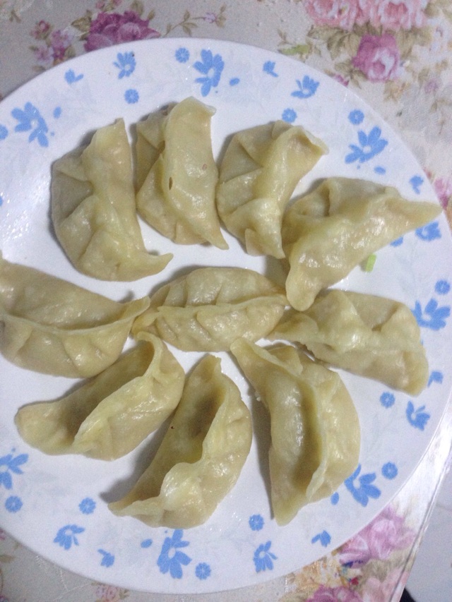 包饺子的做法图解2