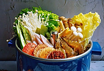 秋季养生海鲜菌菇蔬菜锅的做法