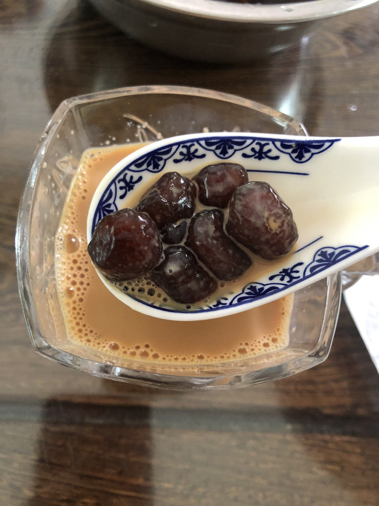 焦糖珍珠奶茶的做法