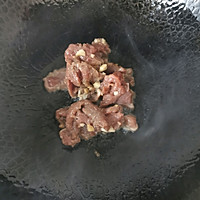 凉瓜炒牛肉的做法图解3