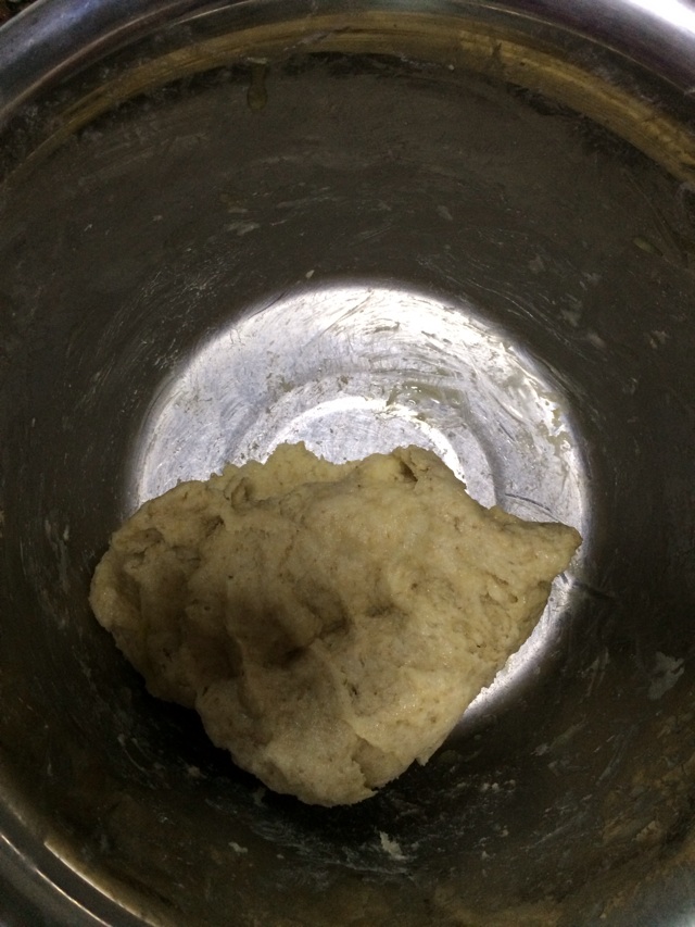 香肠卷的做法图解2