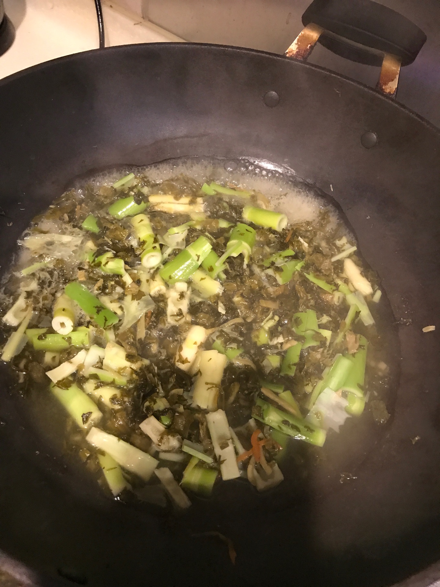 酸菜炒笋,酸菜炒笋的家常做法 - 美食杰酸菜炒笋做法大全
