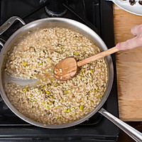 轻食·牛肝菌与混合菌菇意大利调味饭的做法图解4