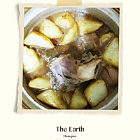 土豆炖肘子的做法图解5