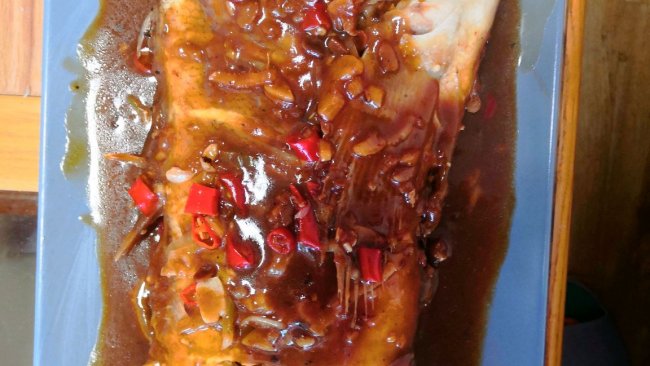 酱炖红石斑鱼的做法