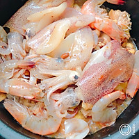 红葱头焗鸡虾鱿鱼的做法图解4
