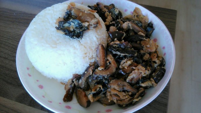 香菇油饭