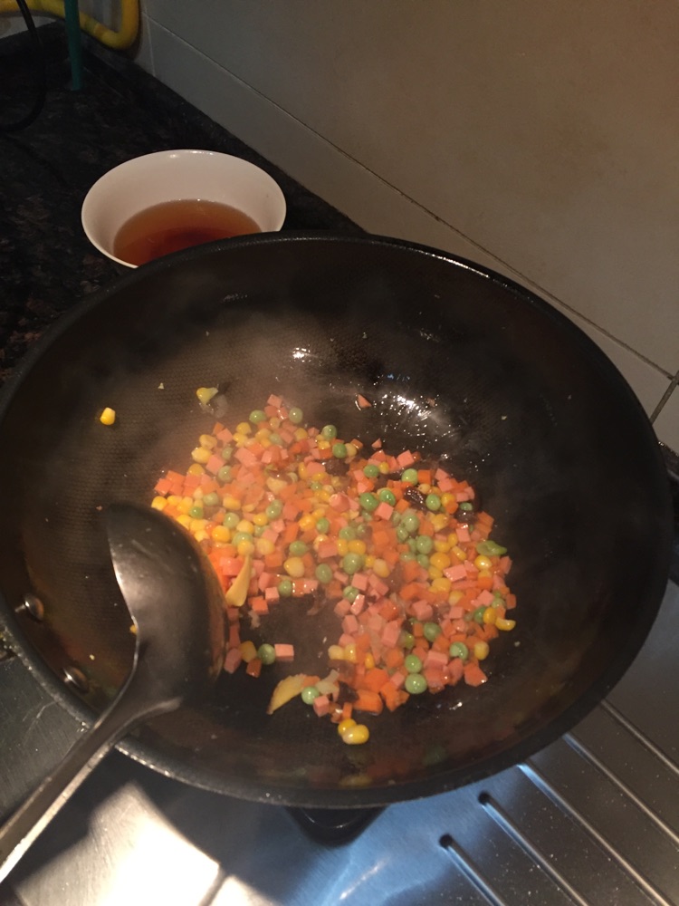 茄汁米饭的做法图解4