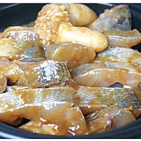 #带着美食出去浪#不加一滴水的生焗鲈鱼，鲜美嫩滑超好吃的做法图解4