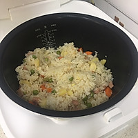 便利电饭锅＂炒饭＂的做法图解7