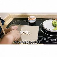 鸡腿肉炒时蔬的做法图解7