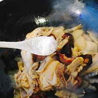 #精品菜谱挑战赛#为爱煲养+香菇蛏干鸡汤的做法图解17