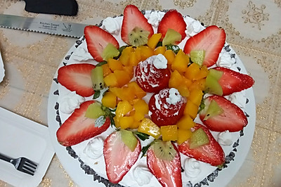 水果奶油生日蛋糕