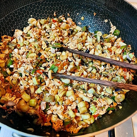 下饭夹馍神菜-->蒜蓉剁椒豆角的做法