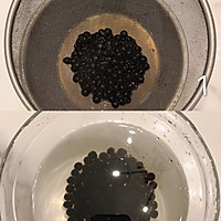 用简单的材料制作焦糖珍珠奶茶的做法图解2