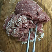 梅菜肉饼蓝纹芝士煲仔饭的做法图解3