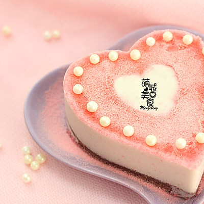 浪漫七夕，粉嫩嫩的慕斯蛋糕