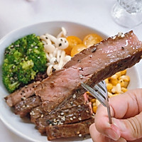 健康高蛋白轻食餐～牛肉彩蔬沙拉的做法图解11