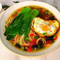 煎蛋清汤面的做法图解6