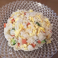 黄瓜火腿蛋炒饭的做法图解1