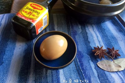 美极鲜酱蛋（附十秒钟剥蛋法）