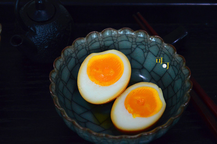 日式溏心蛋：一只精确的蛋的做法