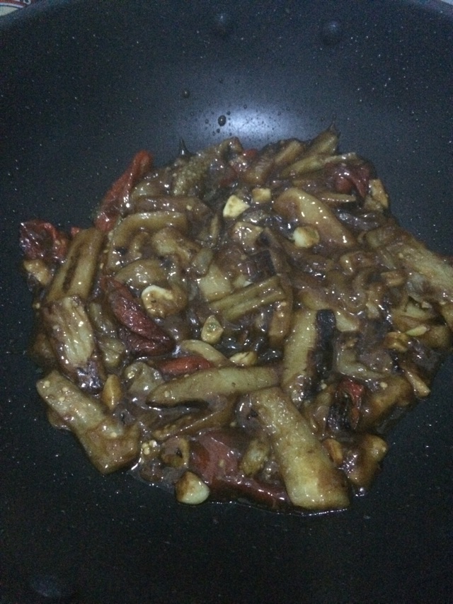 虎皮辣子烧茄子的做法图解6