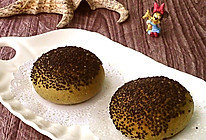 #柏翠辅食节-烘焙零食#黑芝麻粉面包的做法
