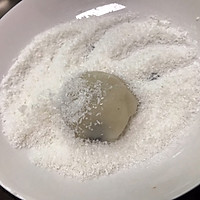 坚果馅椰蓉麻薯的做法图解4